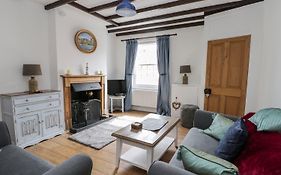 Pebble Cottage
